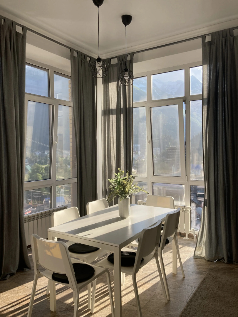 Квартира Евродвушка в центре Домбая с видом на горы