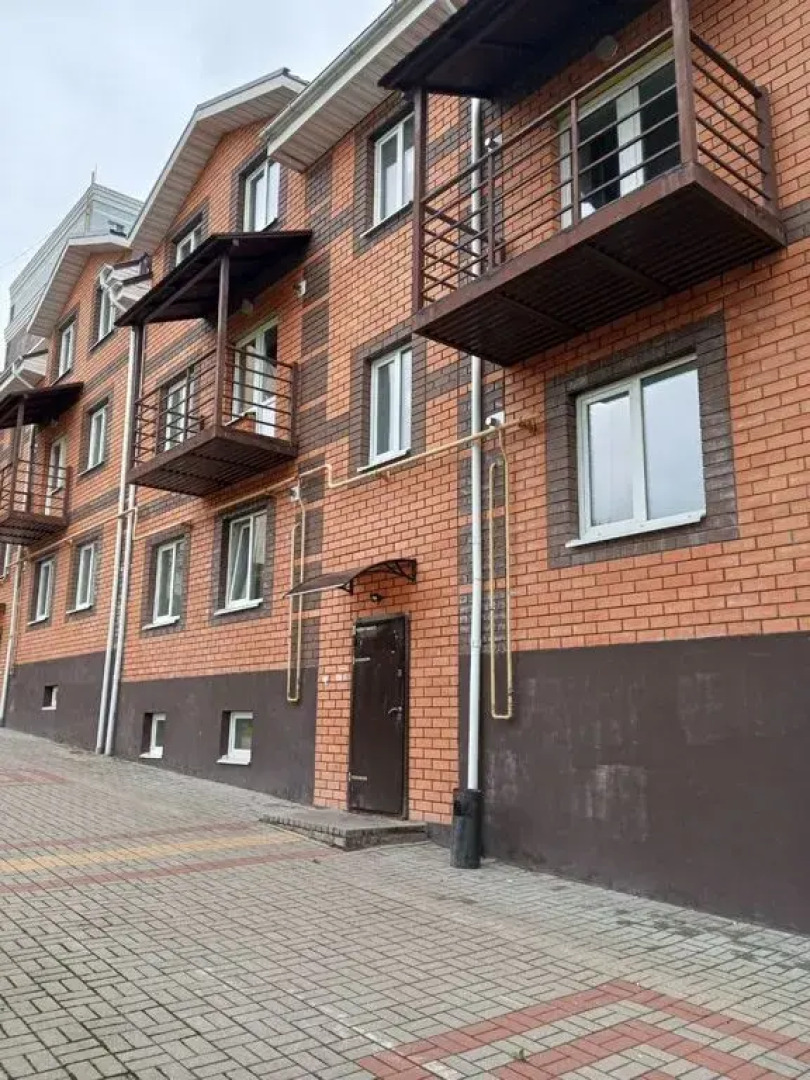 Апартаменты 2-к квартира Каракозова 10