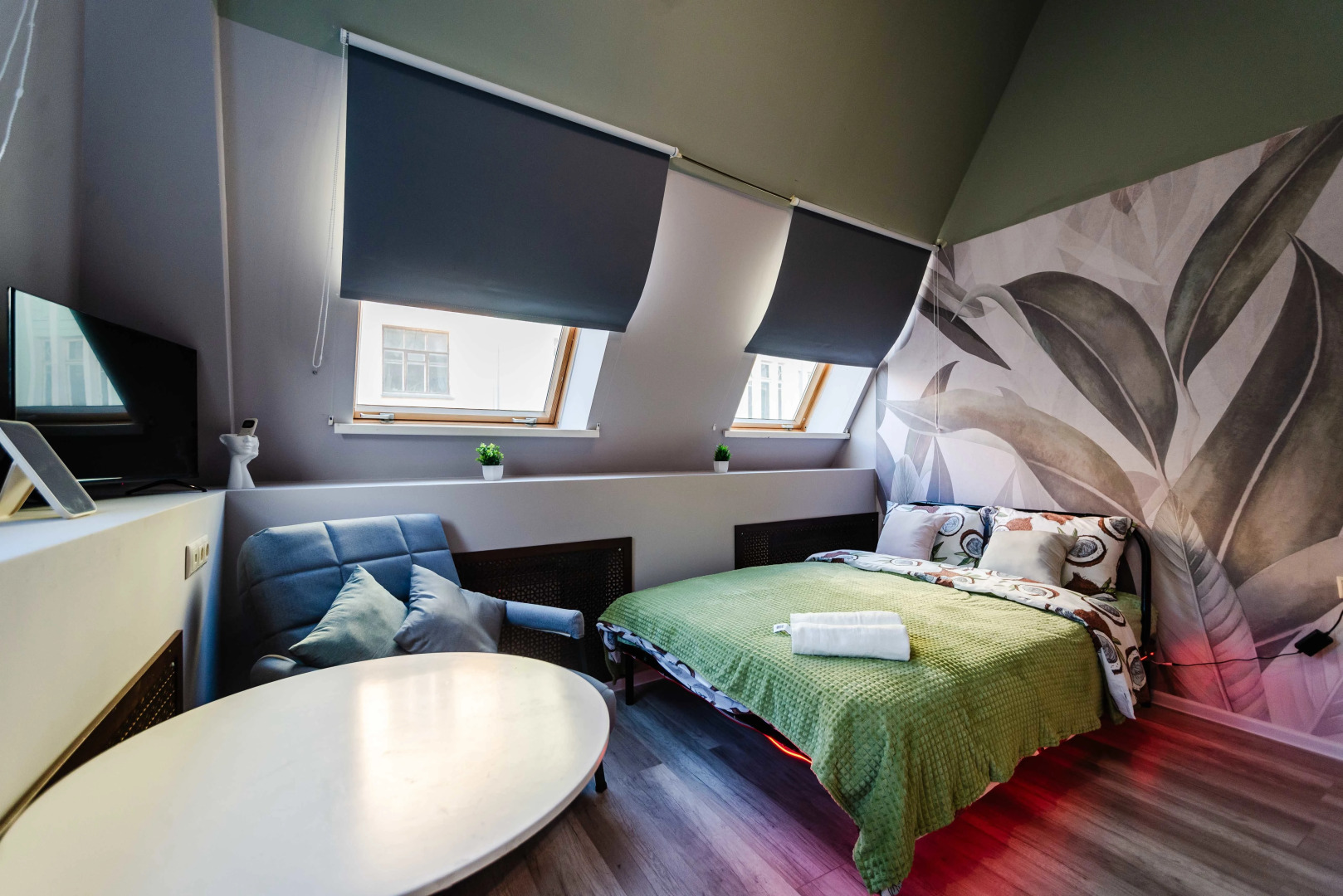 Апартаменты Жуковского 1/2/10 с2 (301)