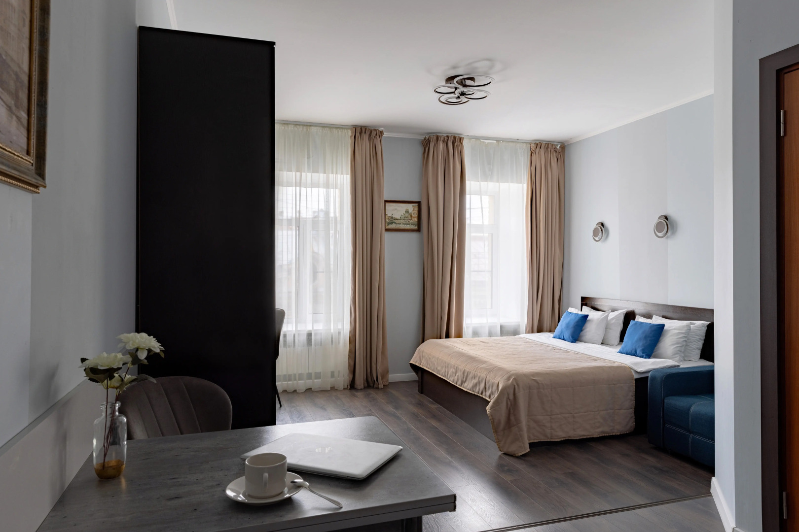 Solo Апарт Невский