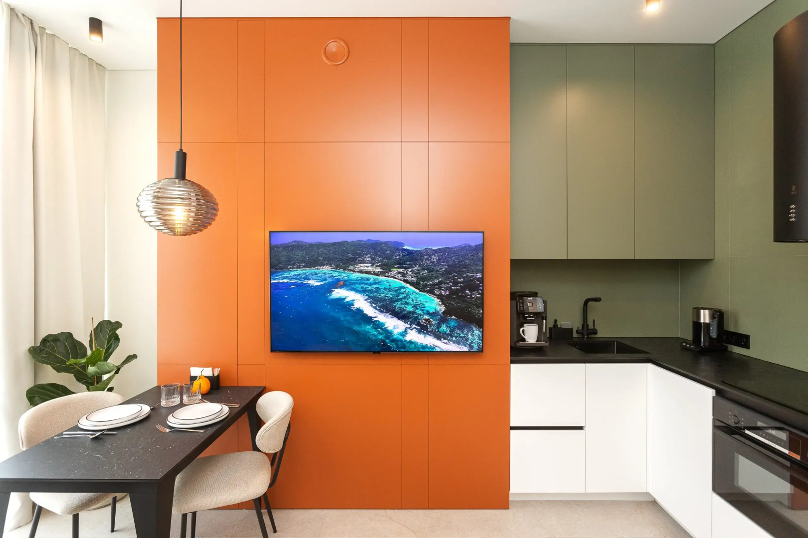 Апартаменты Хвоя