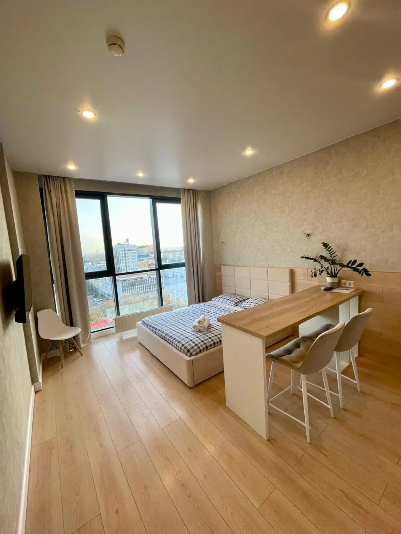 Апартаменты Видовые на Гостином Дворе 013030