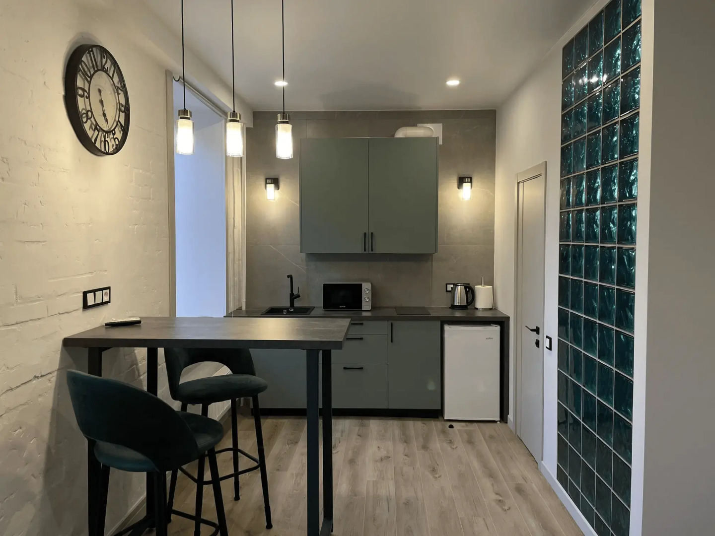 Апартаменты "ФЛОРА" в стиле Лофт в центре города