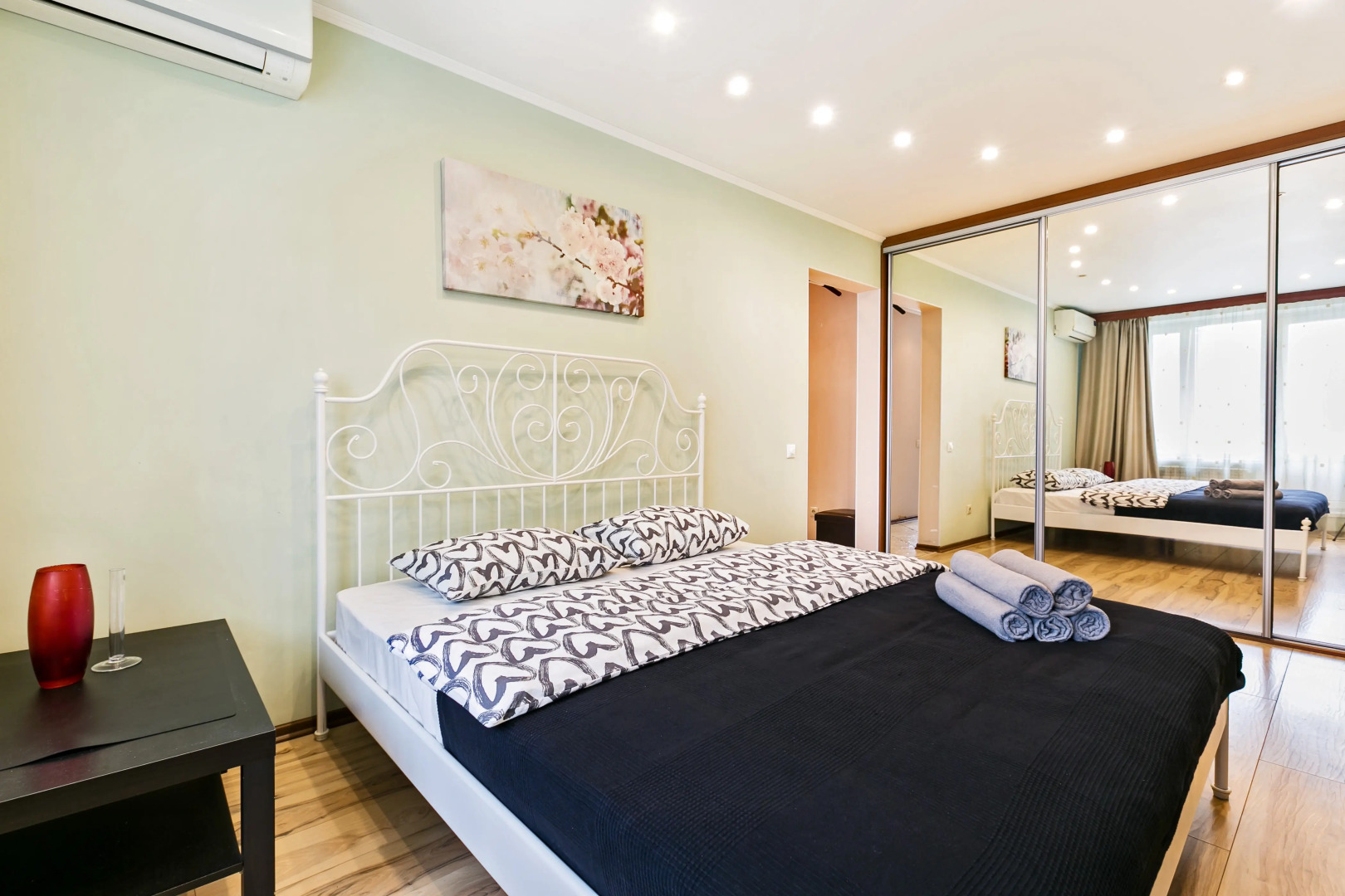 Апартаменты MaxRealty24 Michyrinskiy prospekt 38