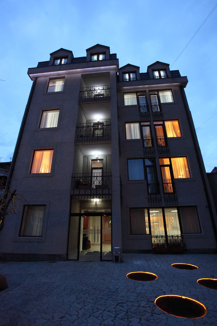 Отель Cascade Yerevan