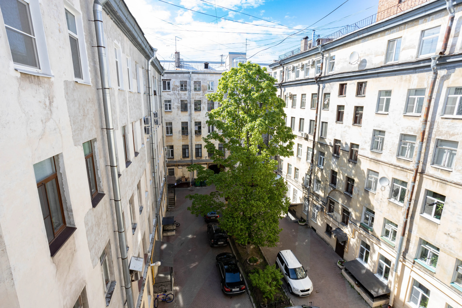 Апартаменты Скайлайт на Казанской