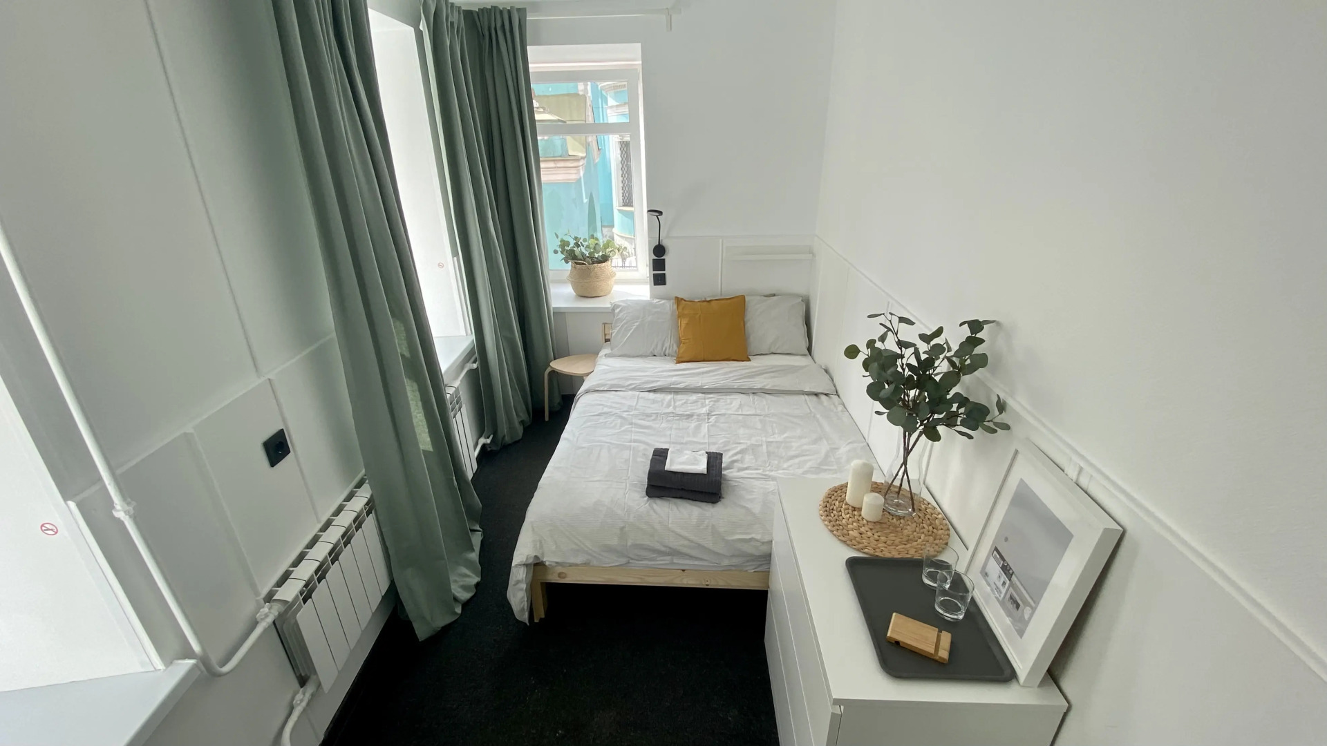 Апартаменты Серебрянический 15