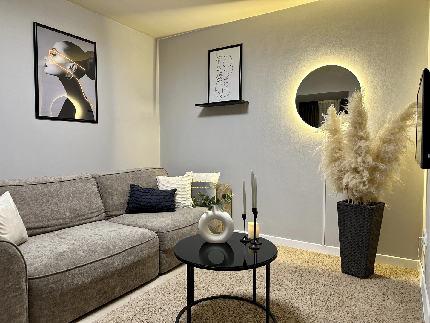 Апартаменты Трехкомнатная на Казанском Шоссе Историческая Часть Города ТЦ Фантастика