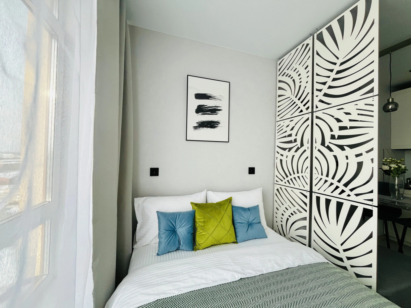 Апартаменты Unique Apart Олива видовая квартира в элитном ЖК рядом с Кассационным судом и Мариинским театром на Мичурина 58/2