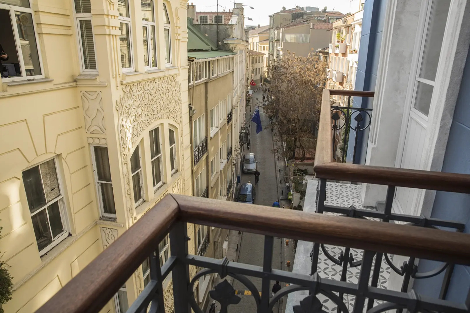 Отель Corinne Art & Boutique