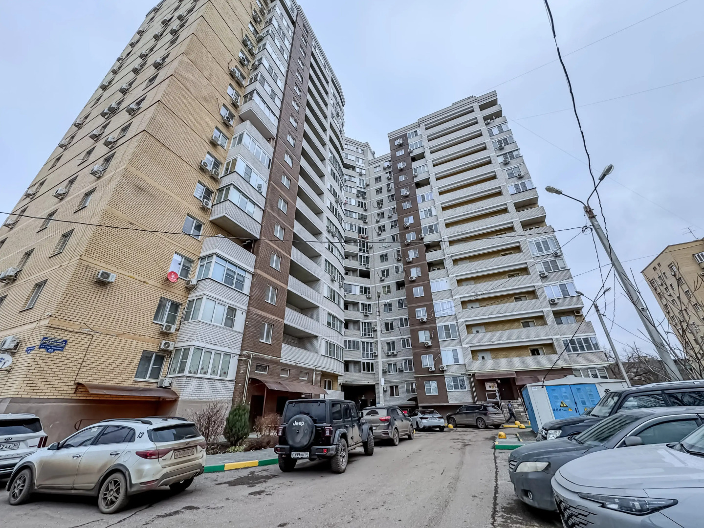 Квартира Green FOX двухкомнатная очень просторная