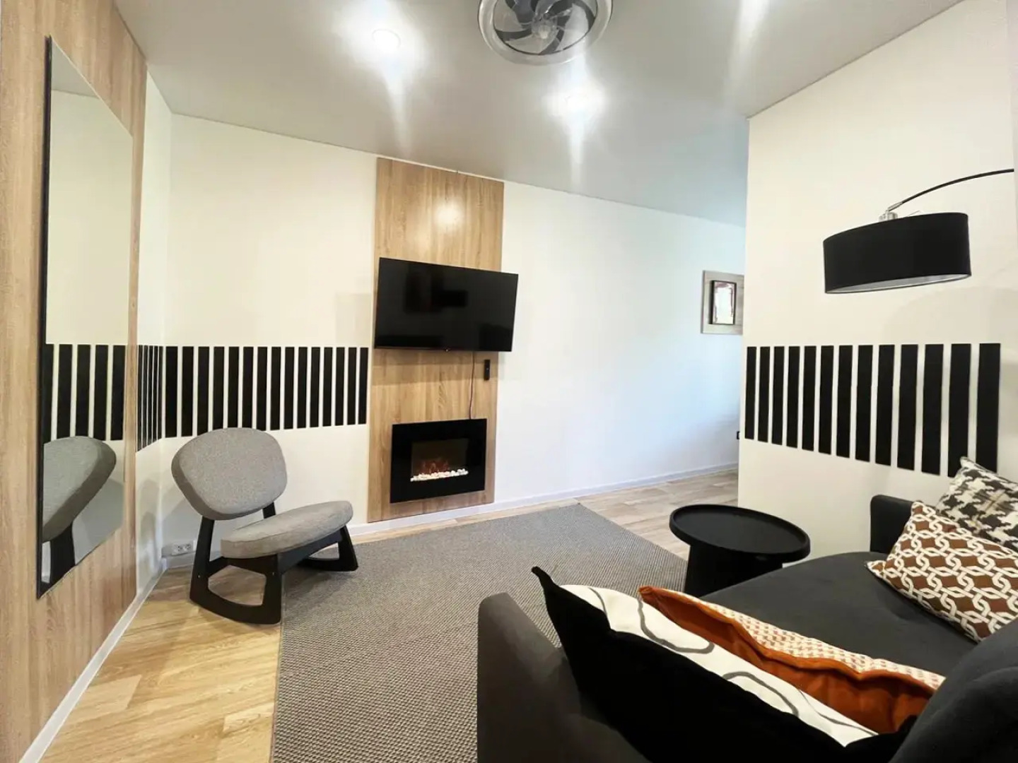 Квартира Стильная 2к около ЖД вокзала