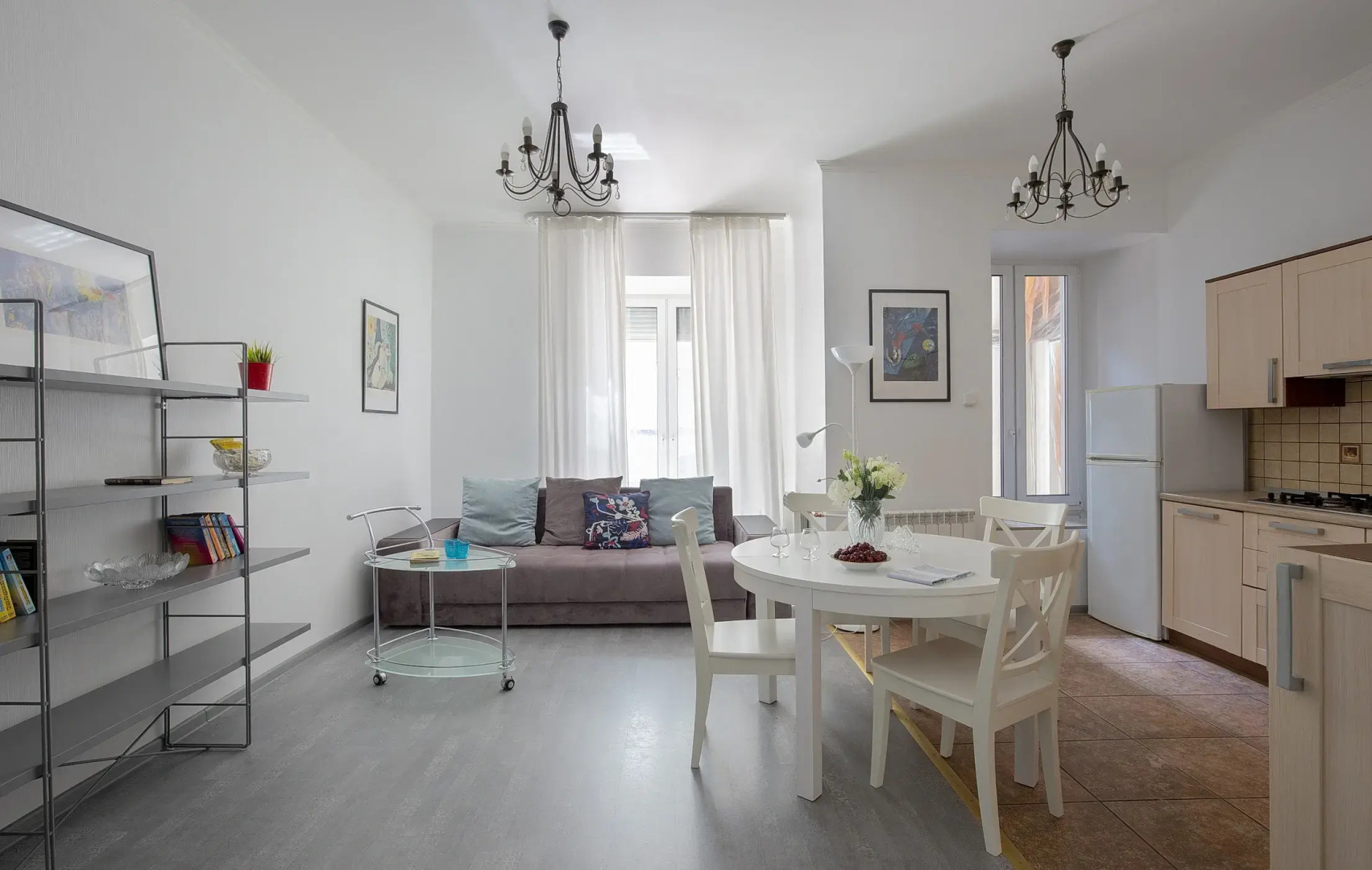 Квартира с двумя спальнями и кухней-гостиной