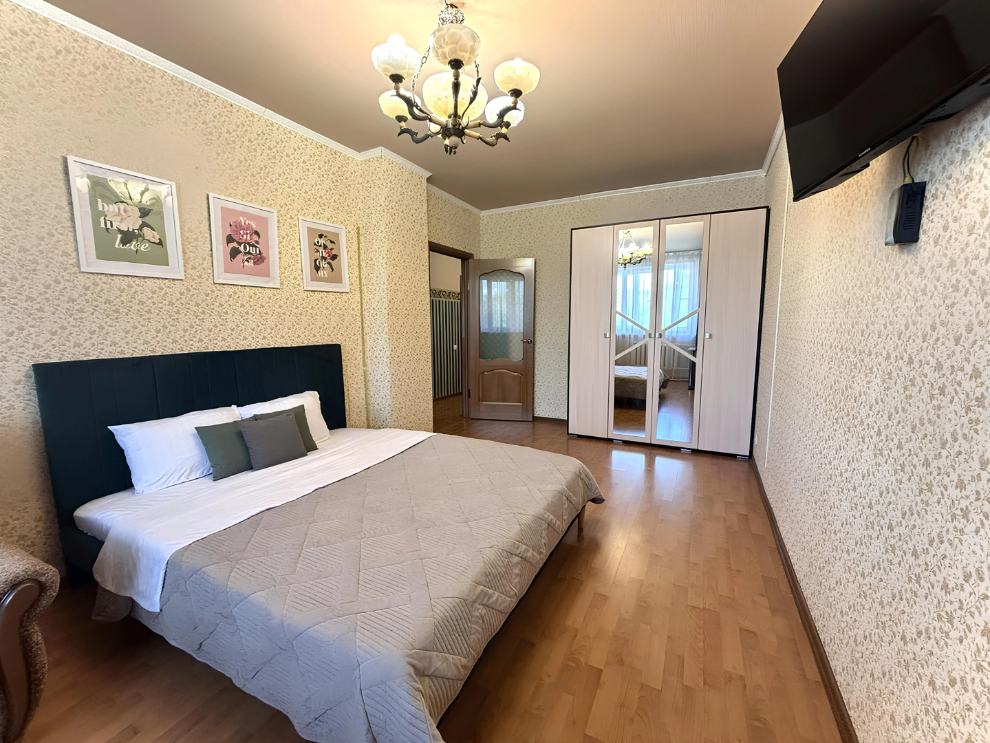 Апартаменты Квартира в центре Дзержинского района