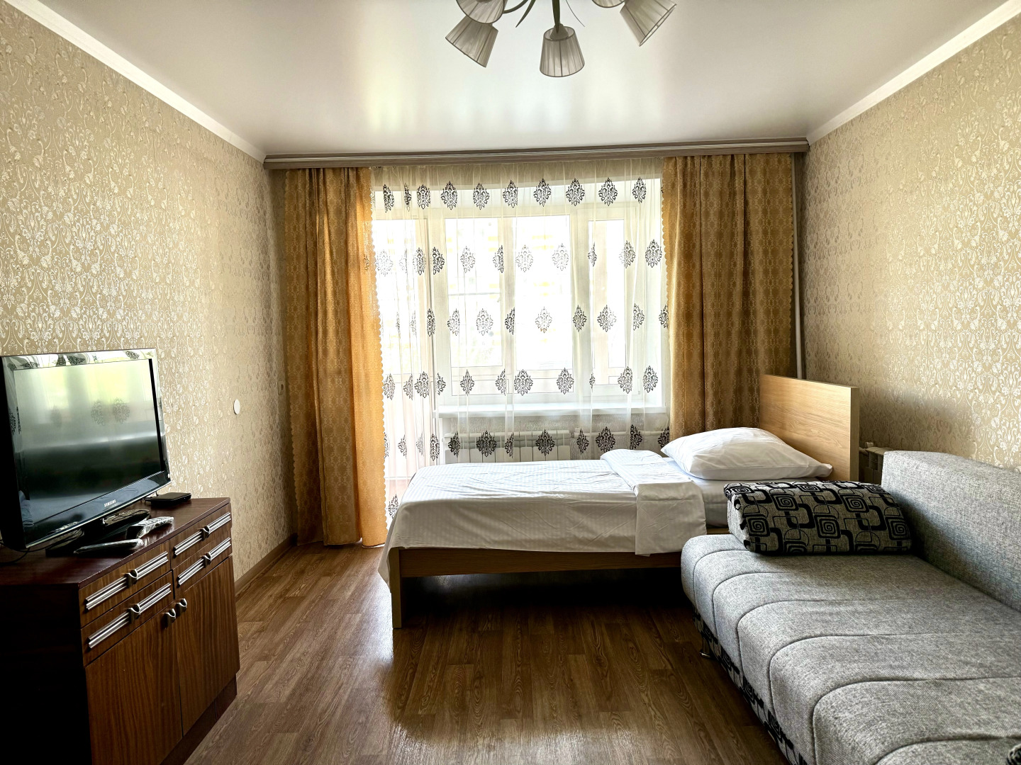 Квартира Двухкомнатная у Площади Победы