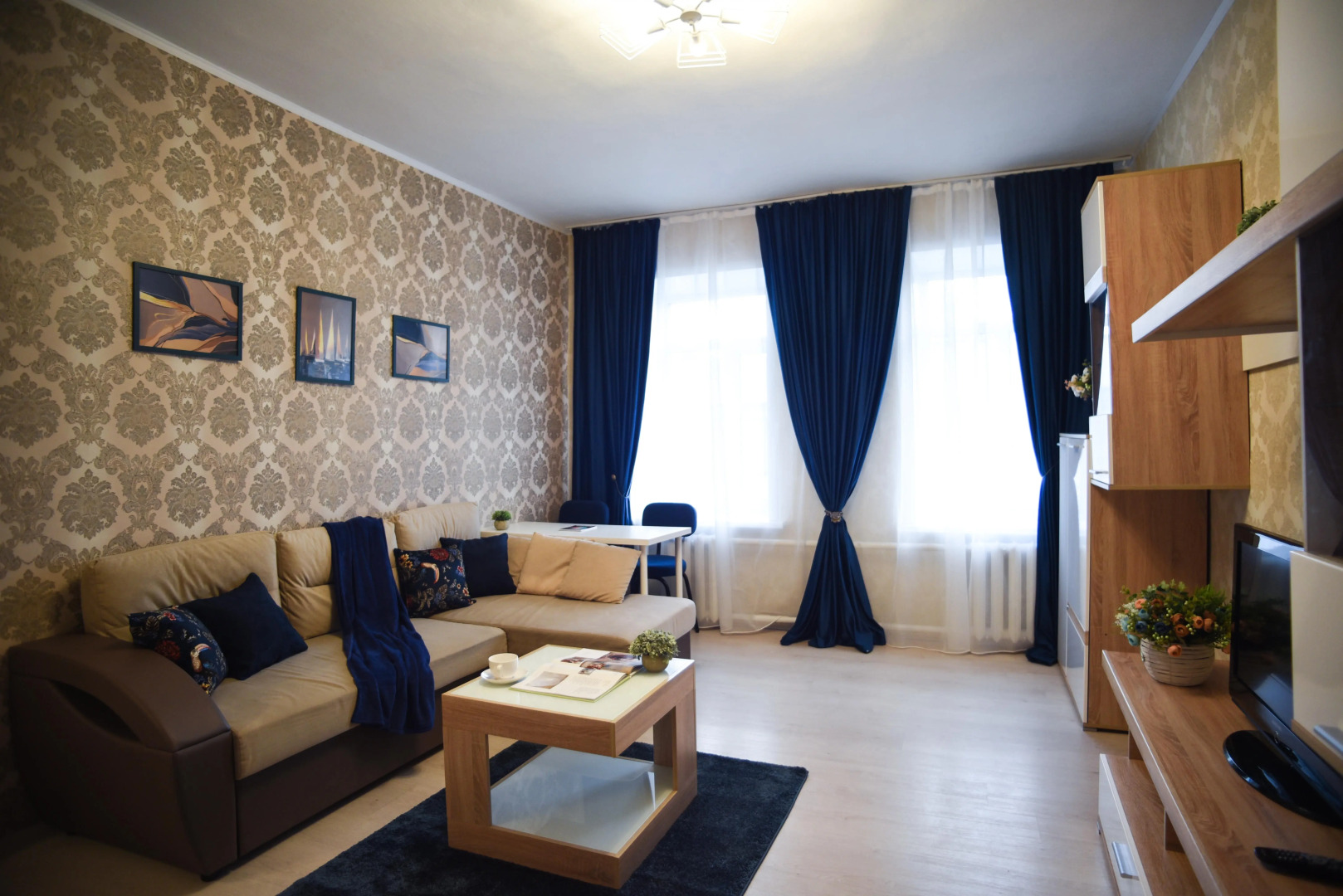 Апартаменты Mira Apartments