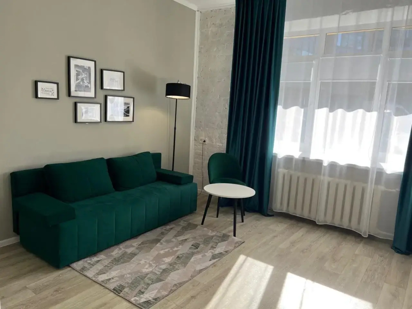 Апартаменты Добрые сутки на Малышева 128