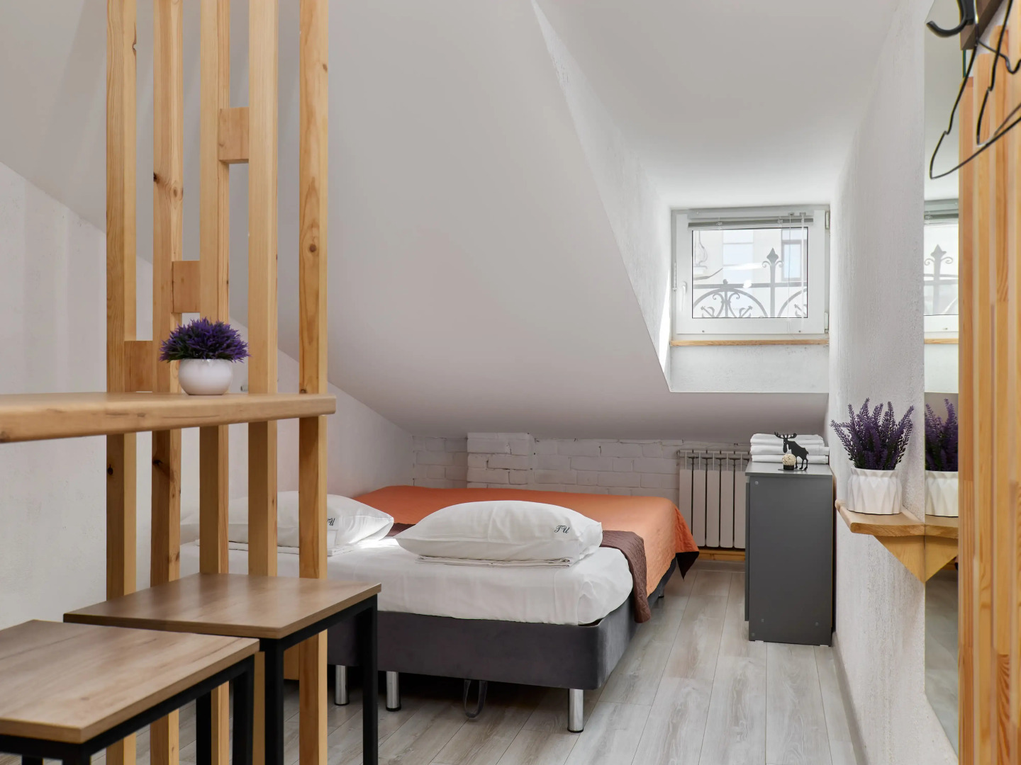 Меблированные Комнаты Rush in Aparts Своя парковка Центр Города Рядом Метро ЖД Вокзал