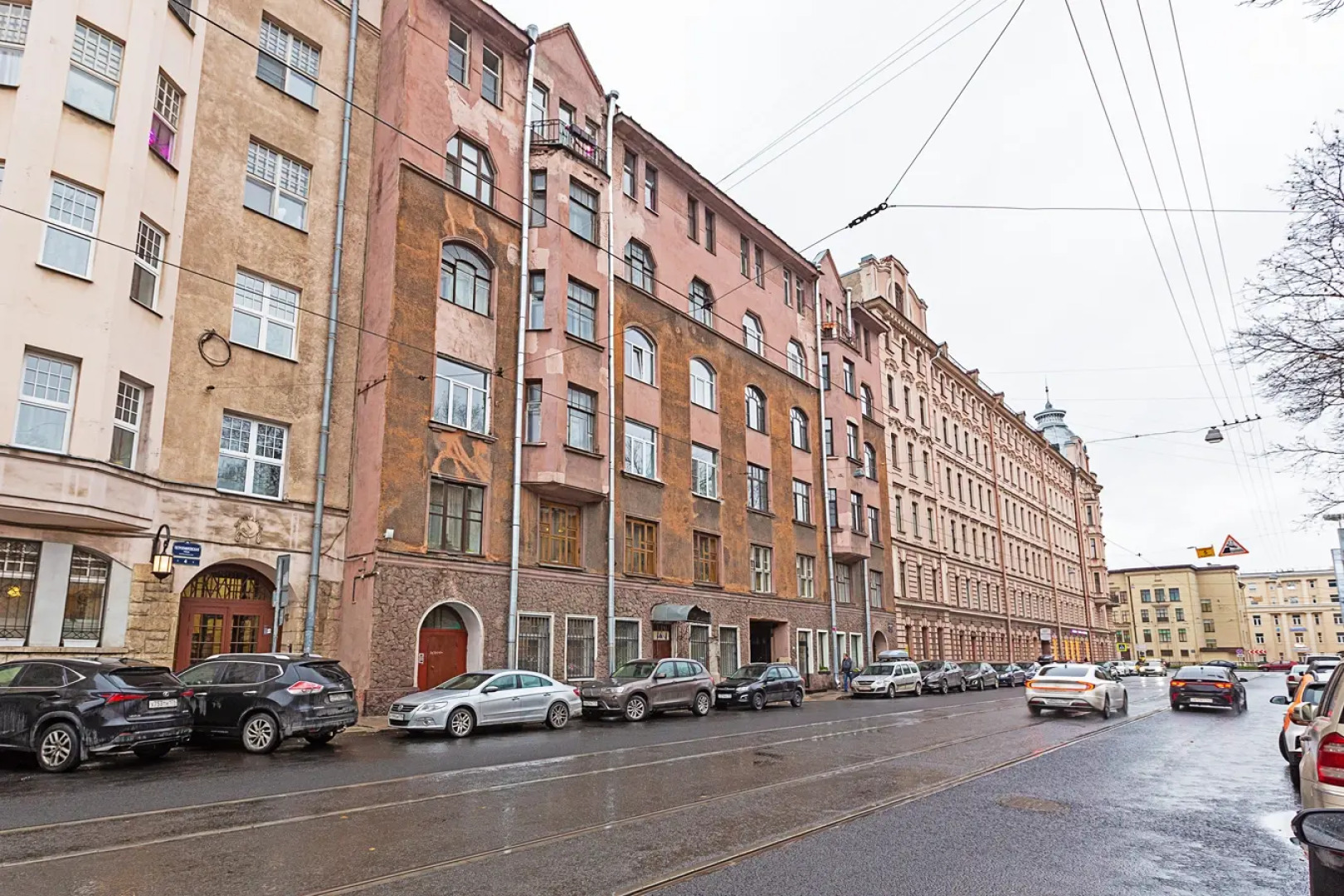 Апартаменты Бирюза и Подсолнух ВПитер на сутки