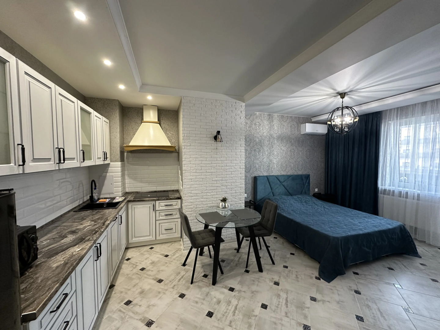 Апартаменты Студия на ФМР