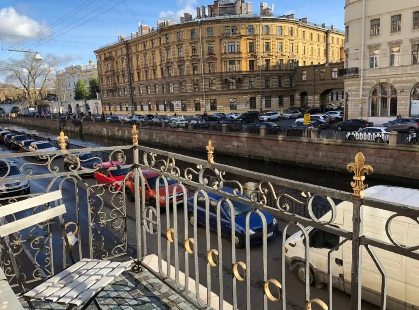 Апартаменты 2 спальни с камином около Банковского мостика