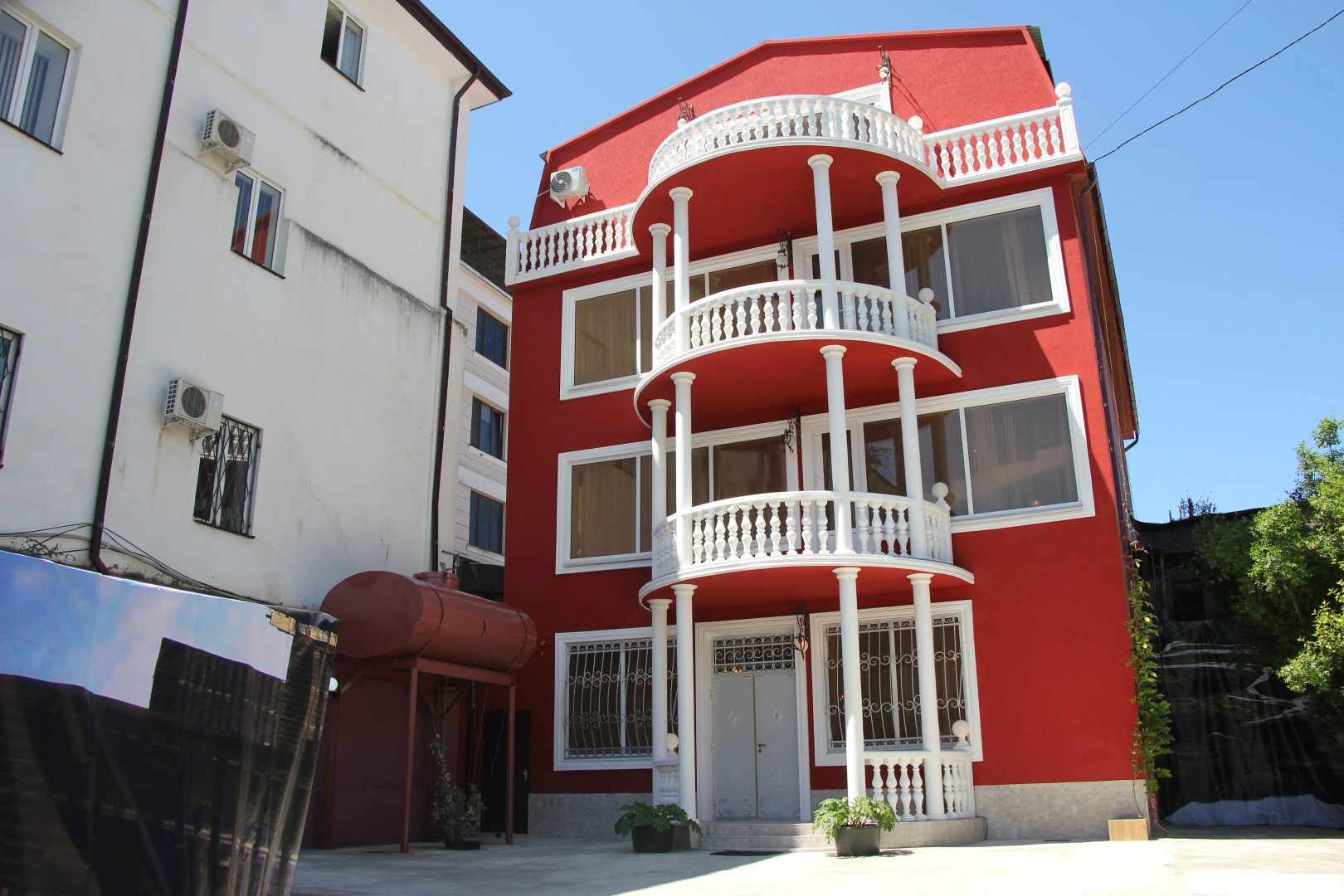 Отель Lara Hotel