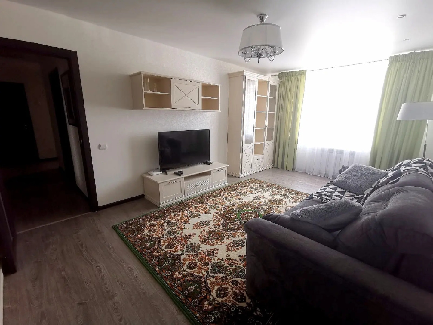 Апартаменты on Yunnatov Lane