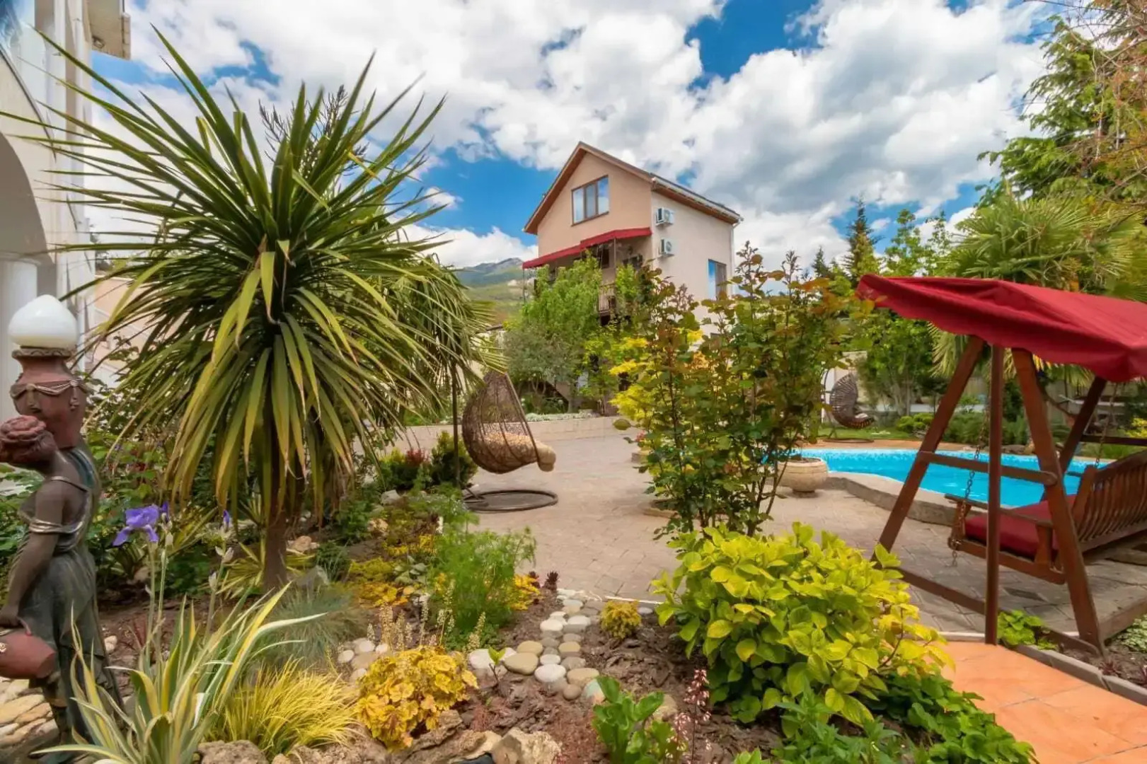 Частный дом Августа