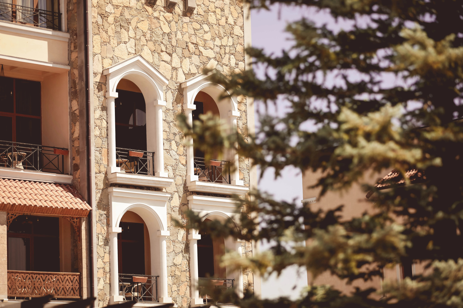 Отель Кавказ