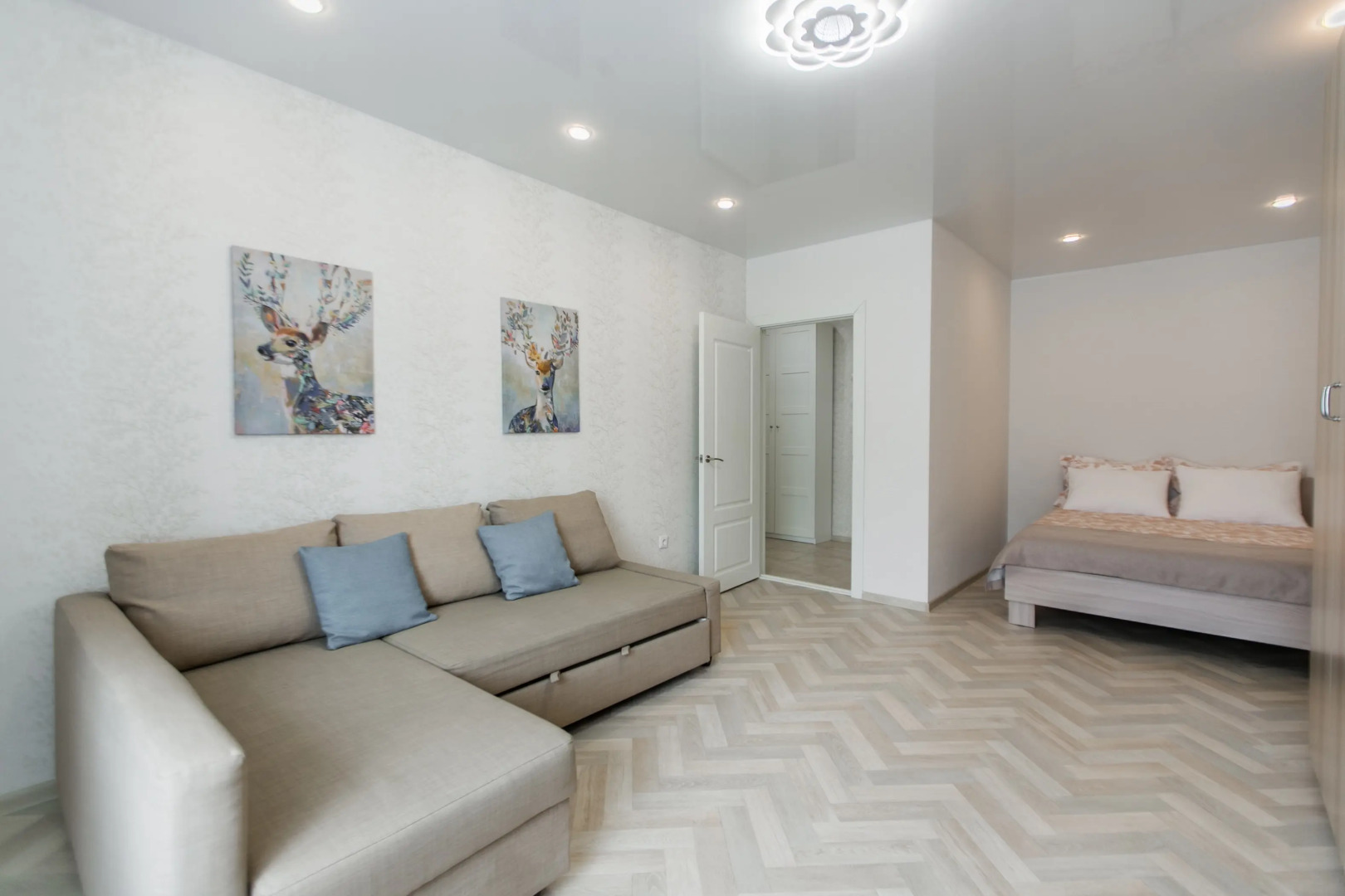 Квартира Чистопольская 85А