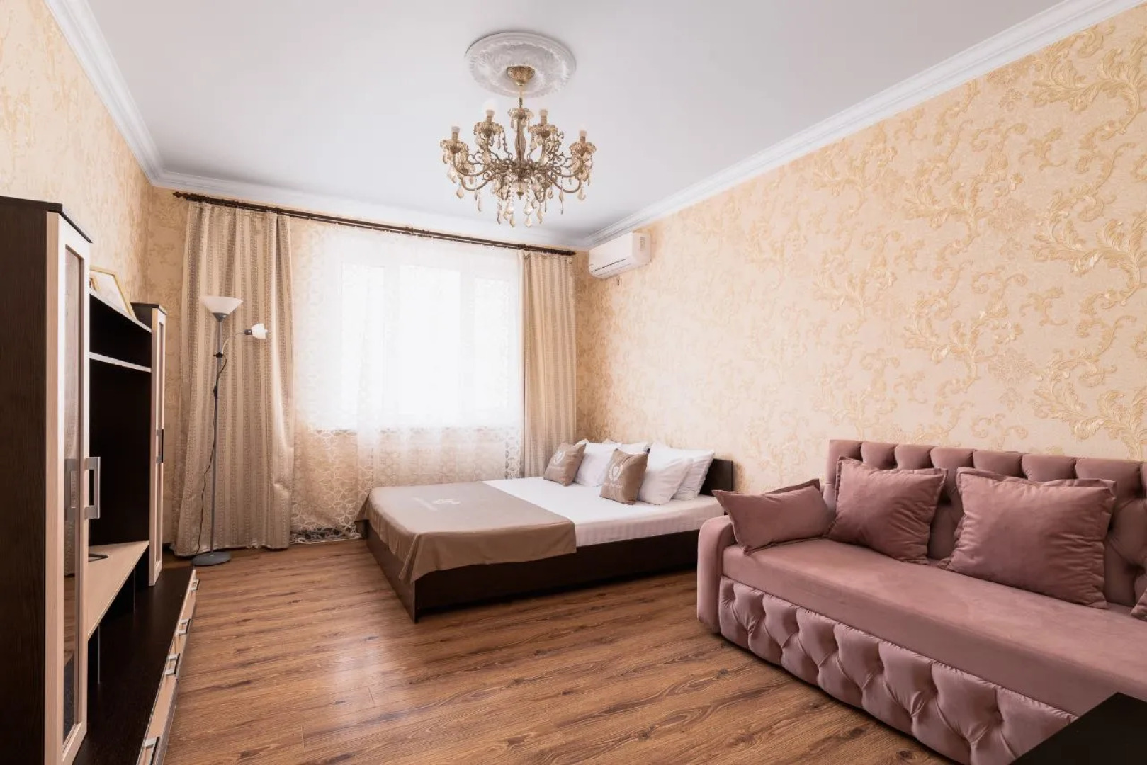 Апартаменты двухкомнатные на Жлобы