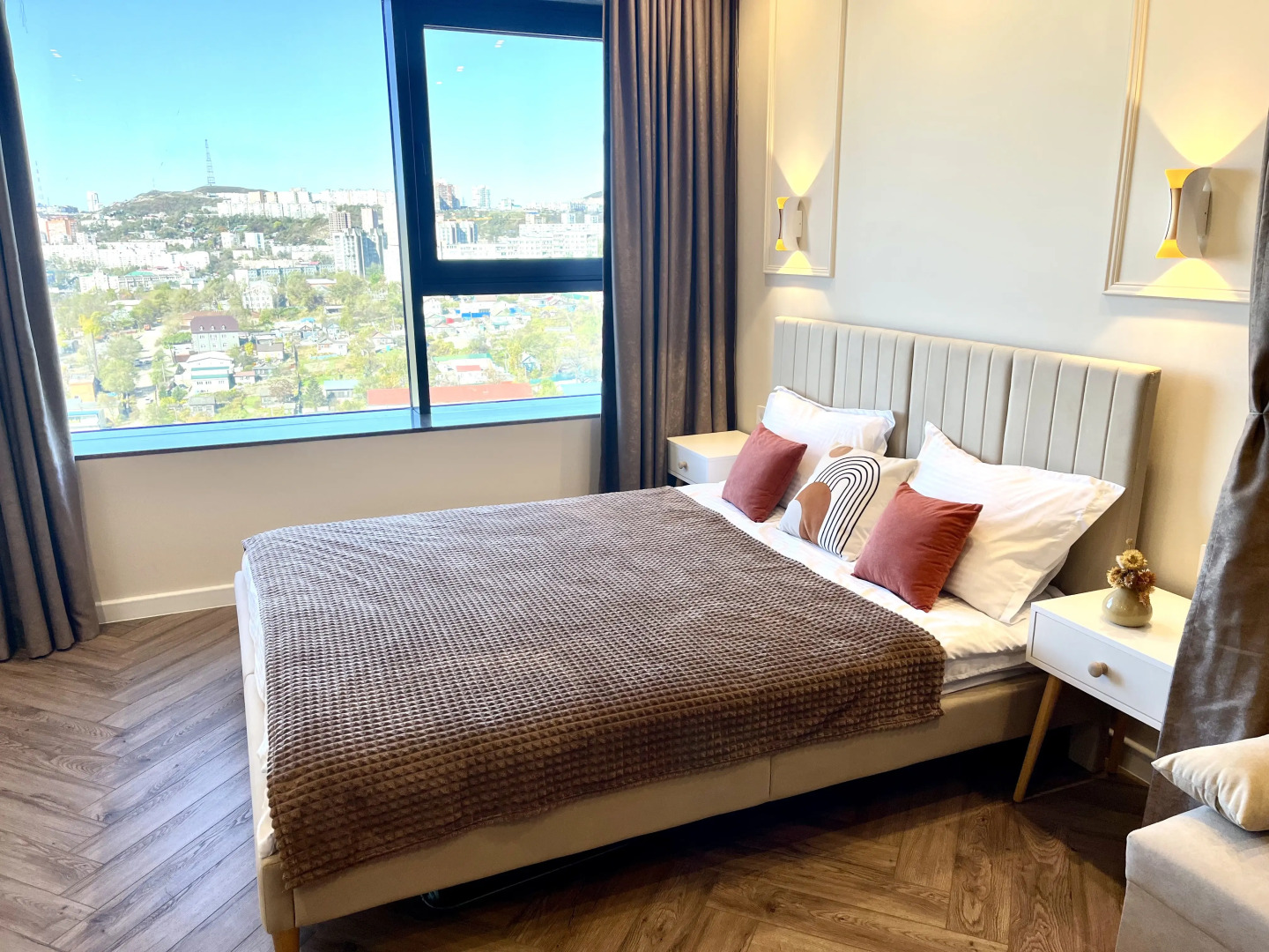 Квартира Студия Друзья с панорамным видом