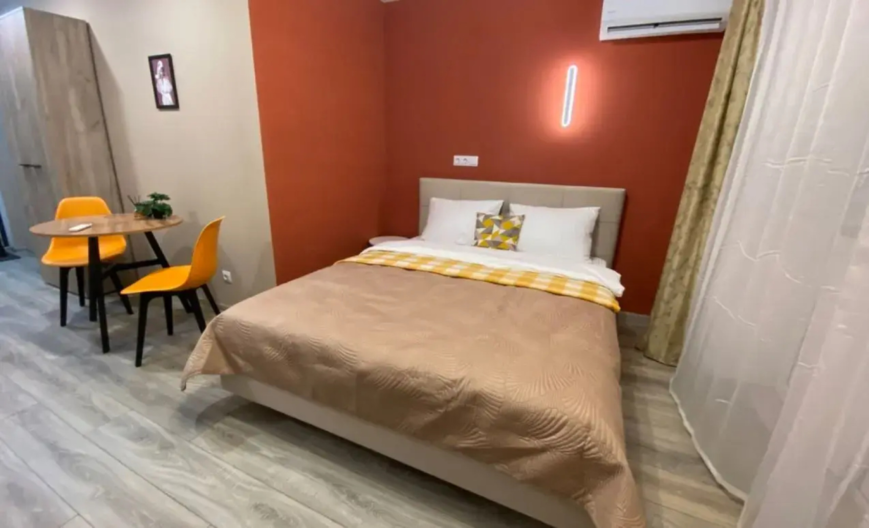 Квартира-студия на улице Содружества 66/110