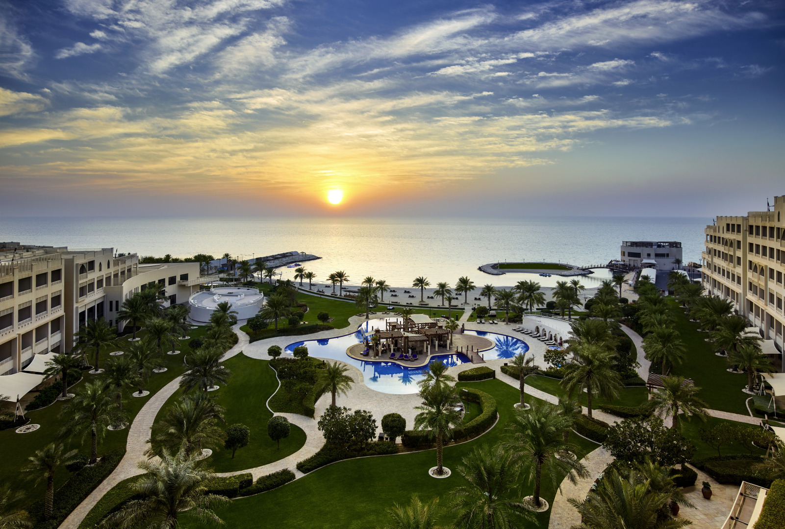 Отель Sofitel Bahrain Zallaq Thalassa Sea&Spa