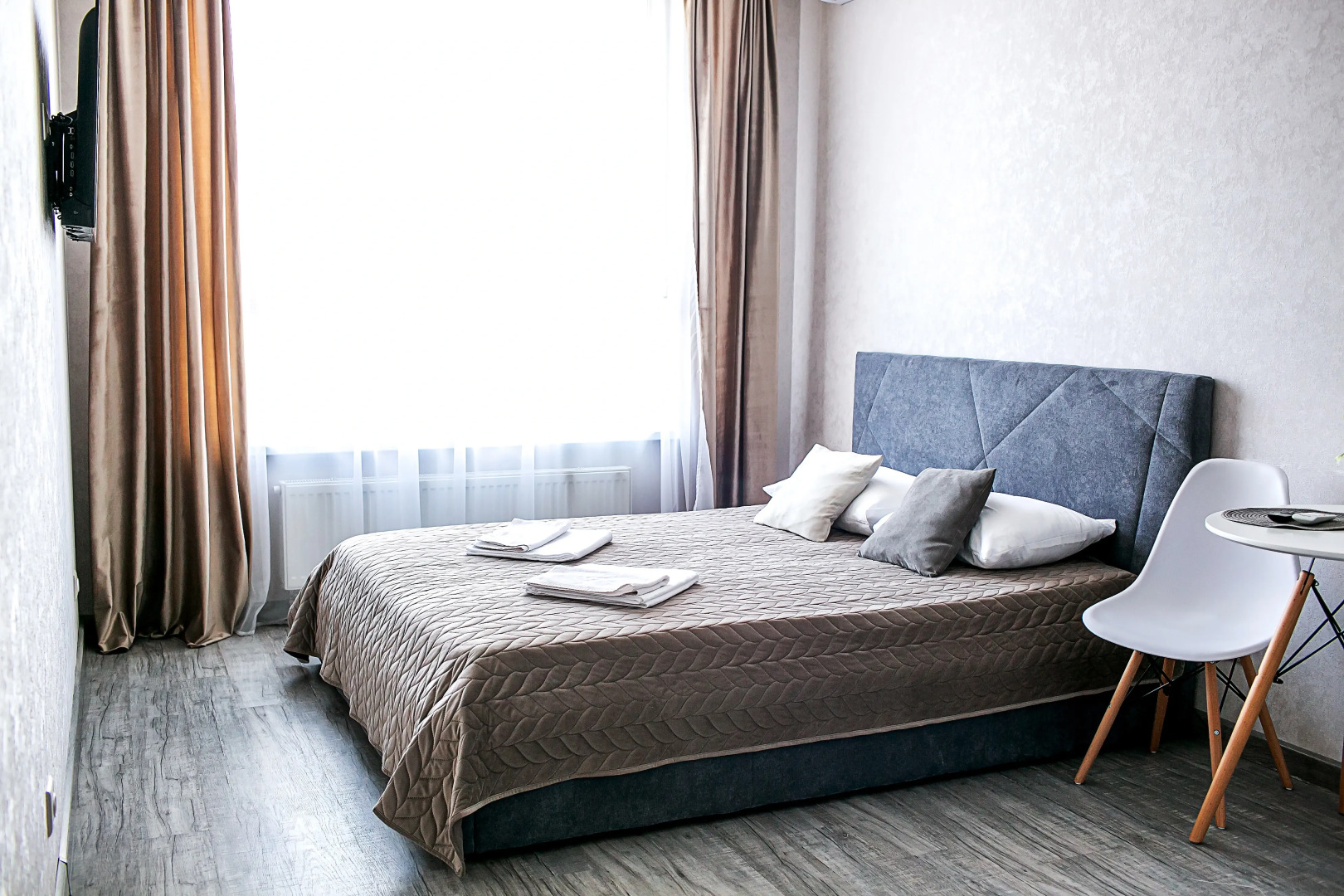 Апартаменты RoomOnDay в ЖК Смайл арт.0013.29