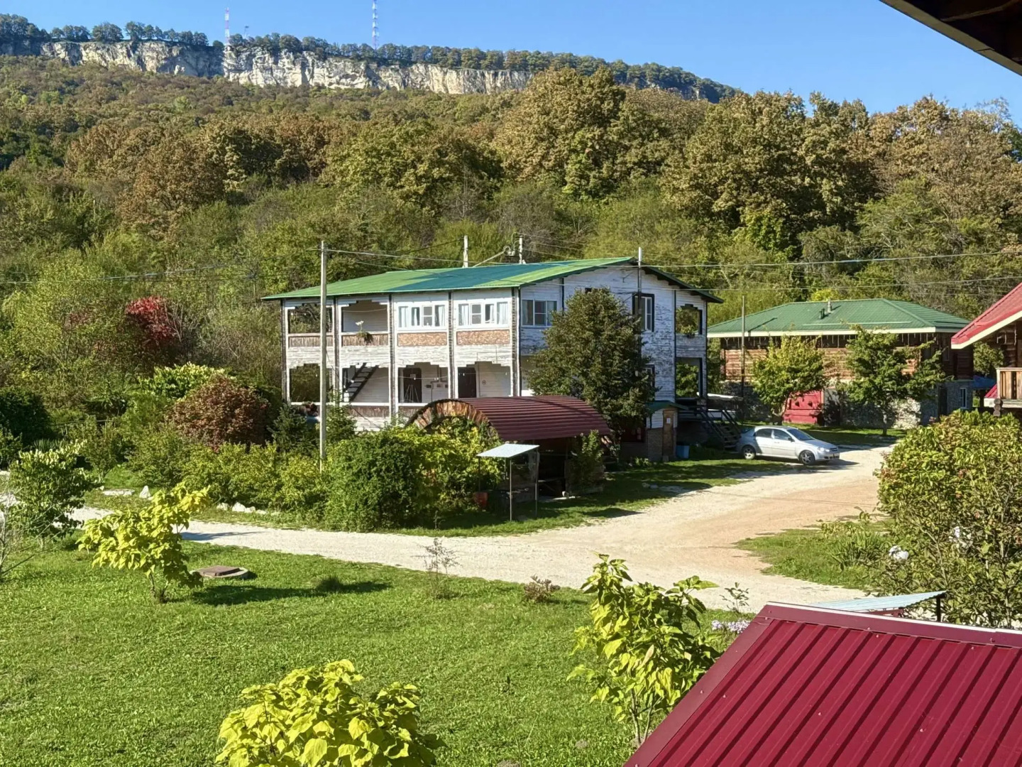 Thach from Travel Hotels Entourage