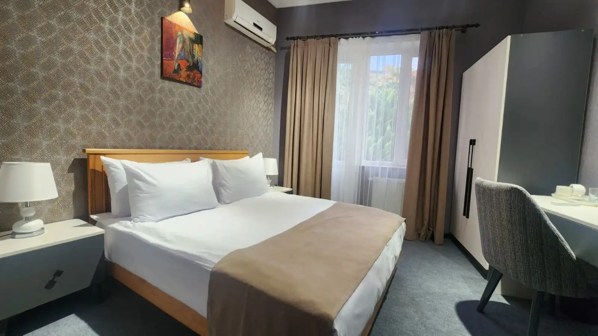 Отель Chambers Old City