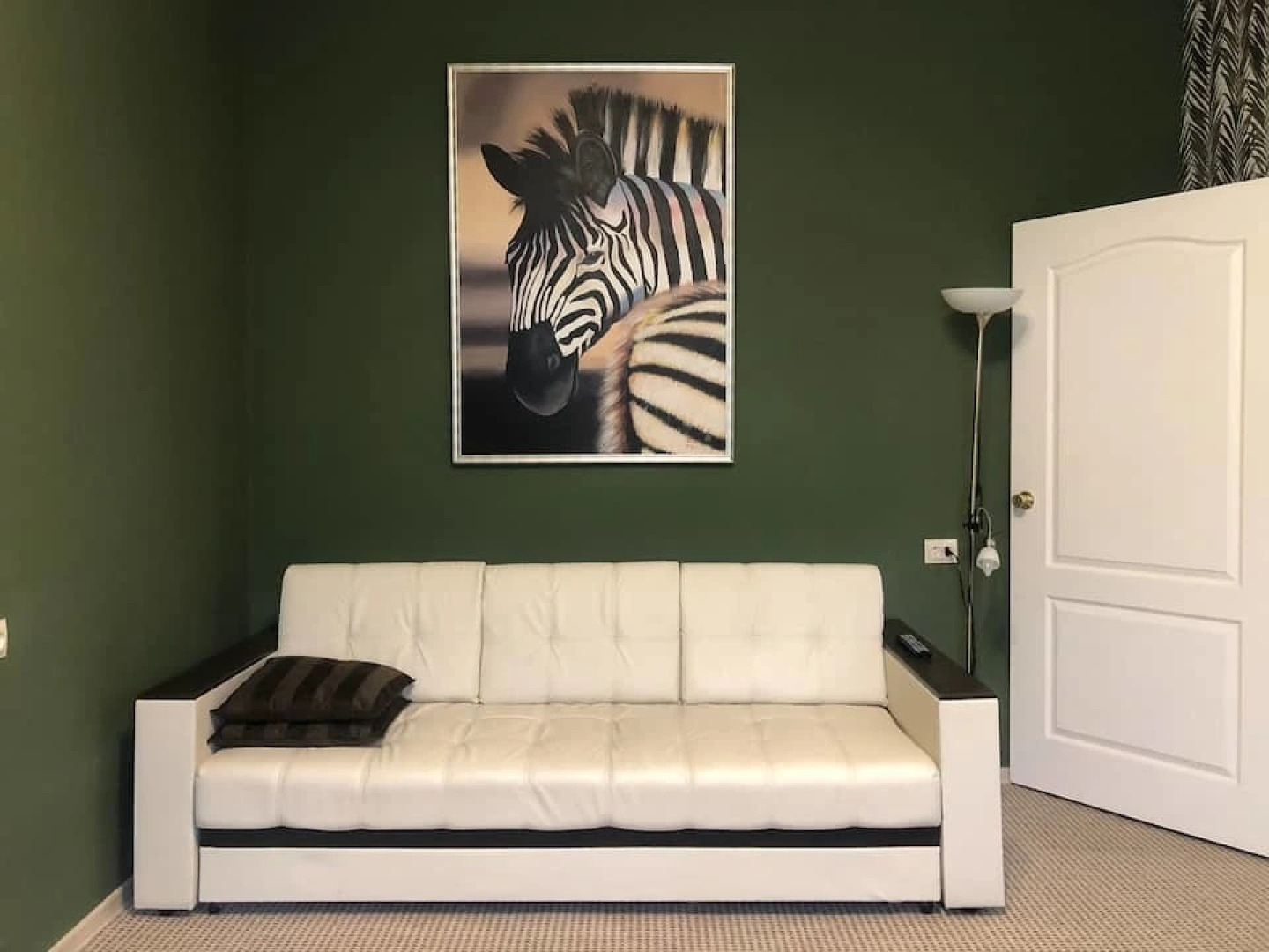 Апартаменты на Сенной