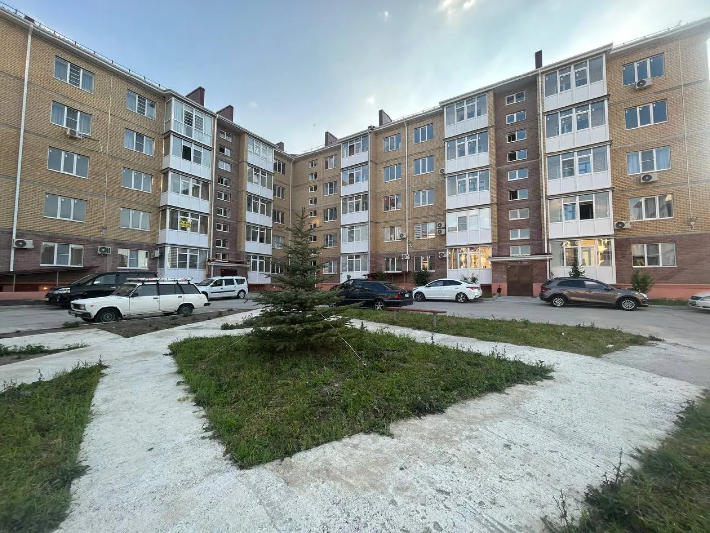 Квартира Уютная дизайнерская квартира