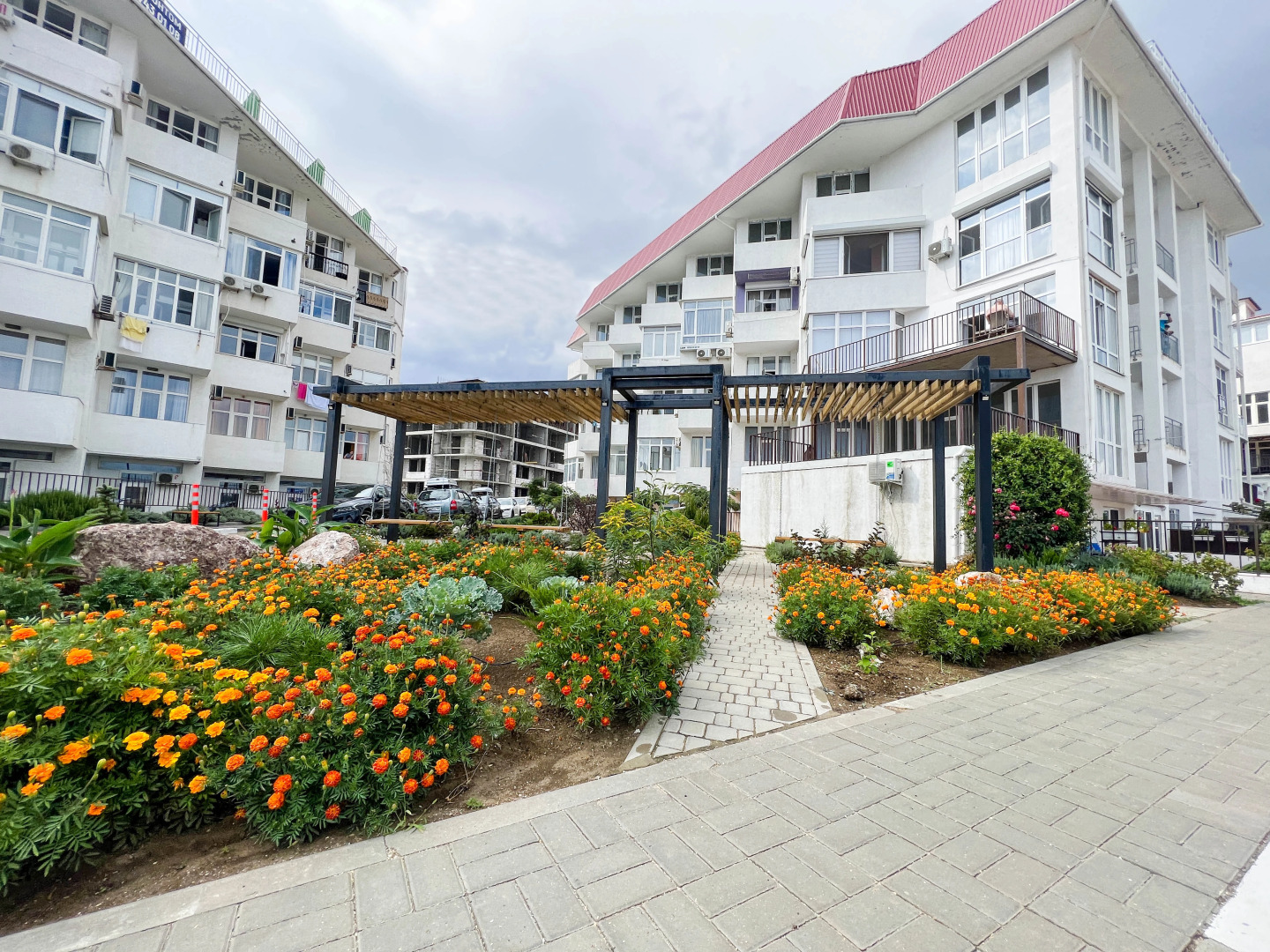 Просторные двухкомнатные апартаменты Loft-Apart