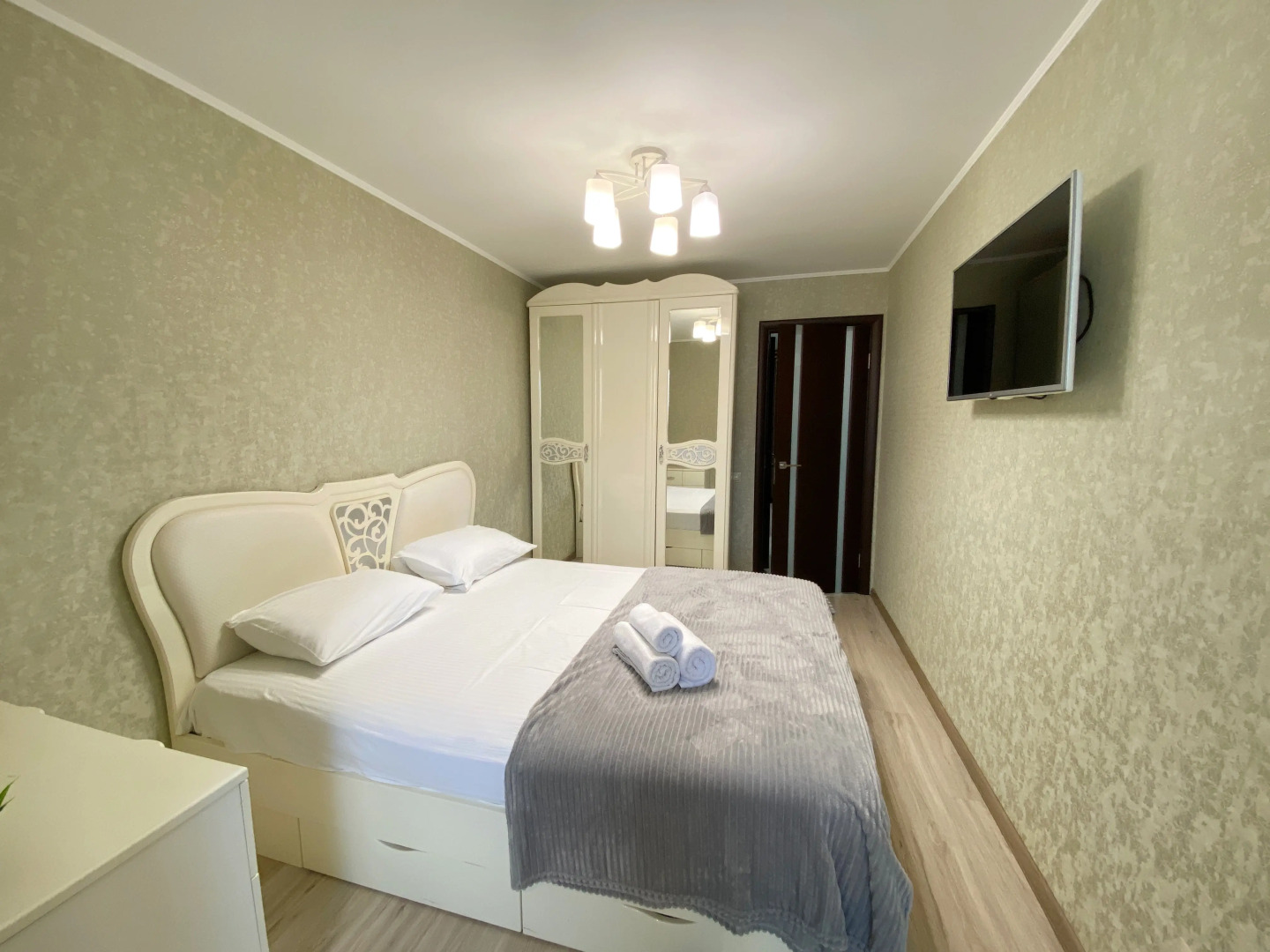 Апартаменты 2х комнатные на Крыгина 6