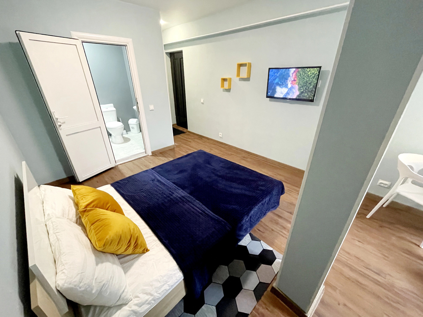 Отель Атика