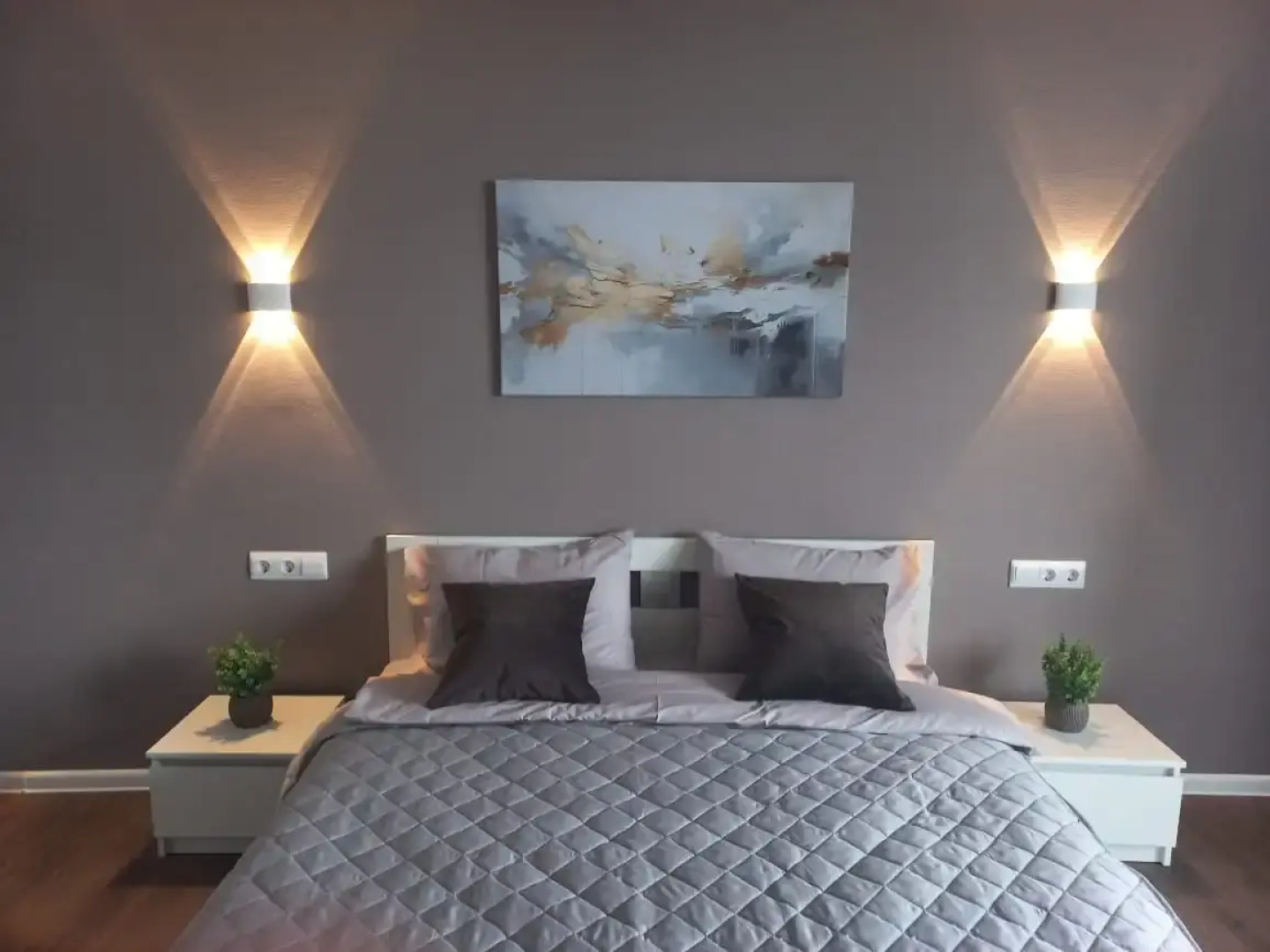 Квартира ЖК Дадаевский стильная уютная, рядом с Верхним озером