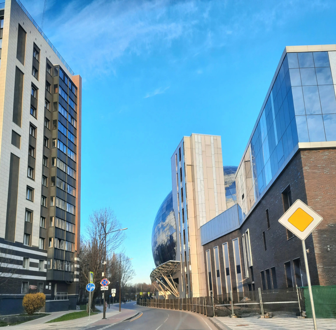 Апартаменты Хорошая 2к Квартира в Самом Центре