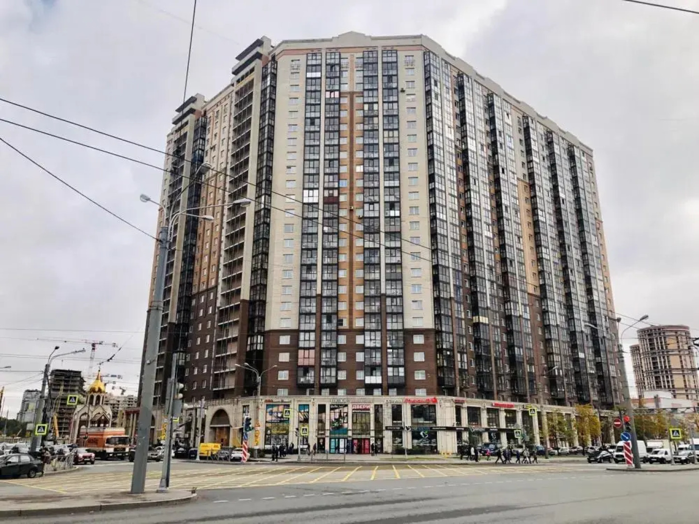 Апартаменты за Черной Речкой