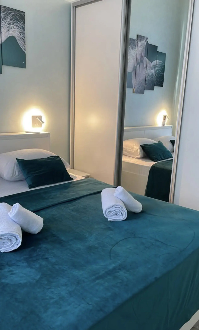 Апартаменты Platinum Aparts (Аллея Парк) 1