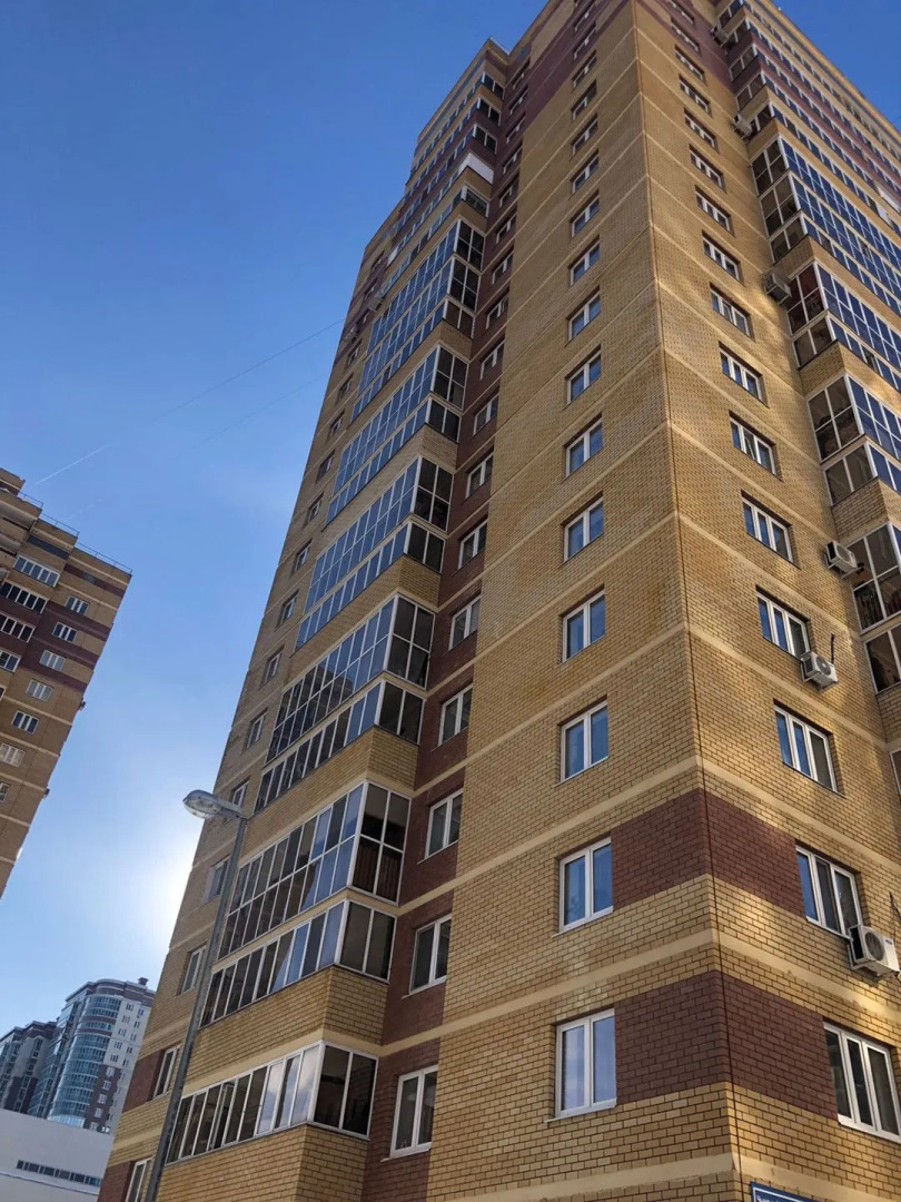 Апартаменты на улице Чингиза Айтматова 9