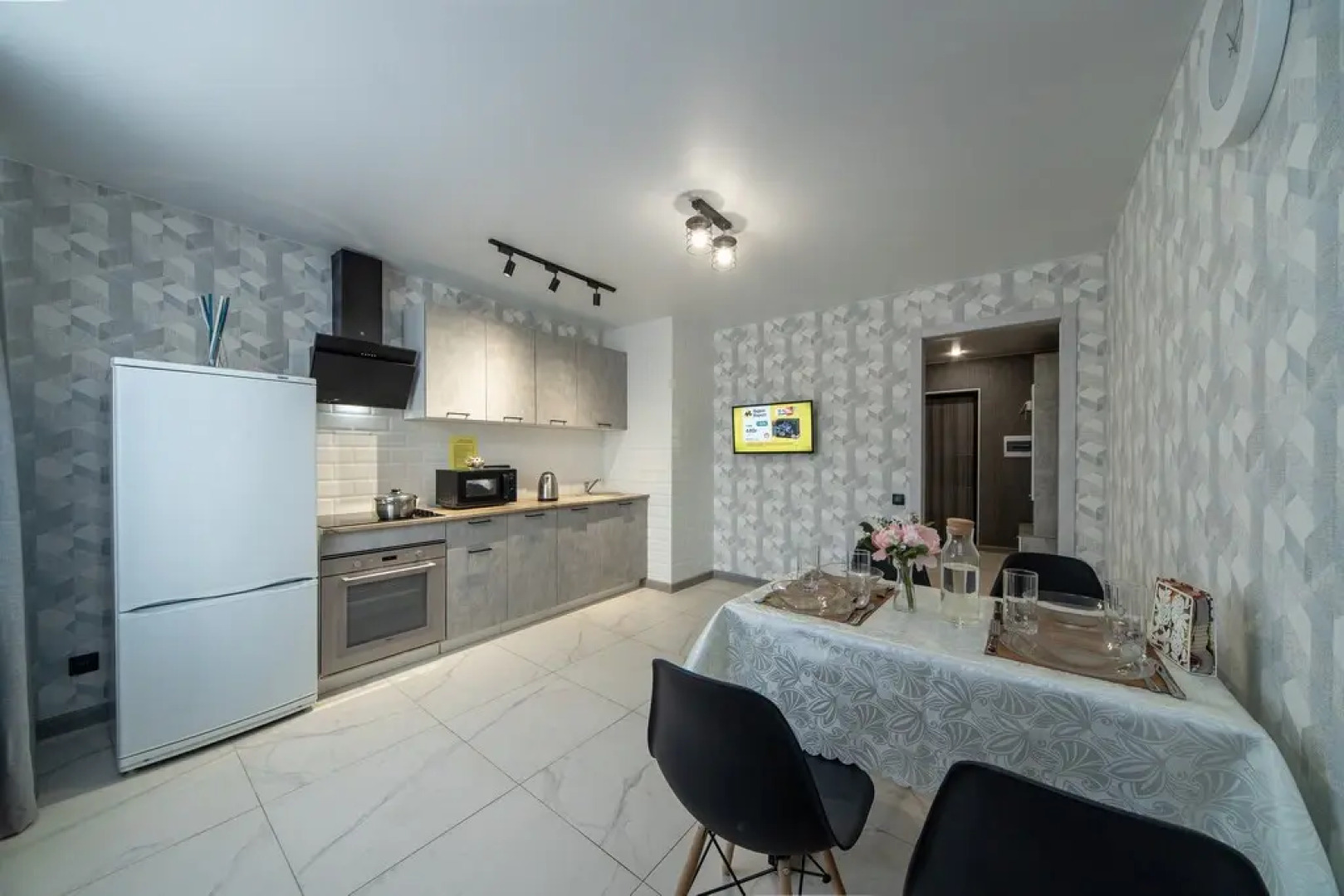 Квартира от Компании Хоум Отель на Тухачевского 84