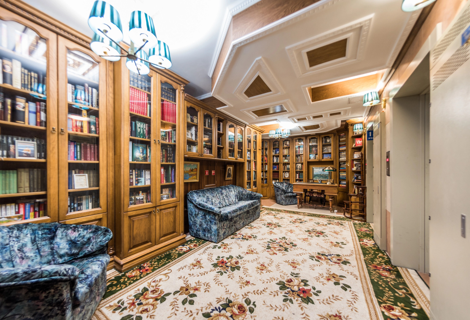 Вилла пентхаус с бассейном