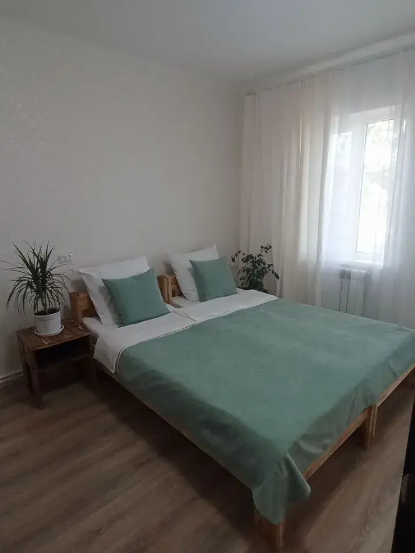 Частный дом у леса